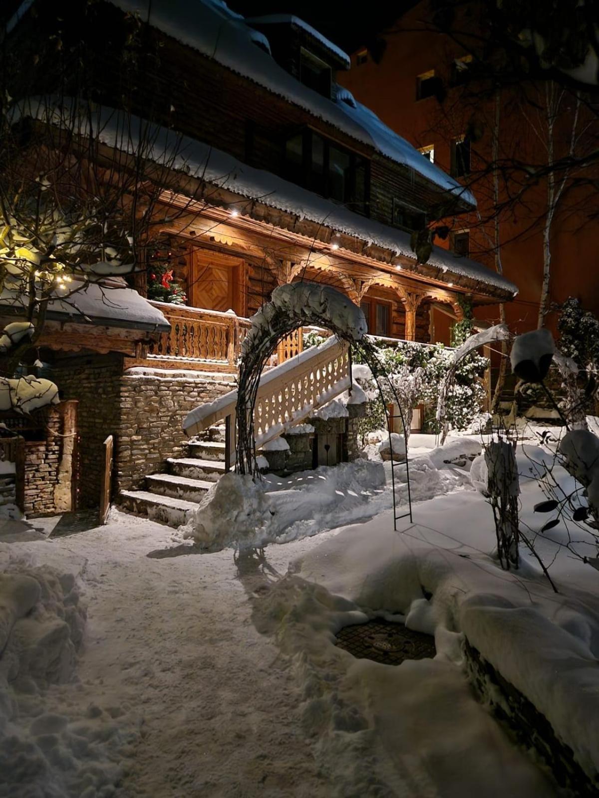 Casa Ieud - Catun Villa ซินายา ภายนอก รูปภาพ